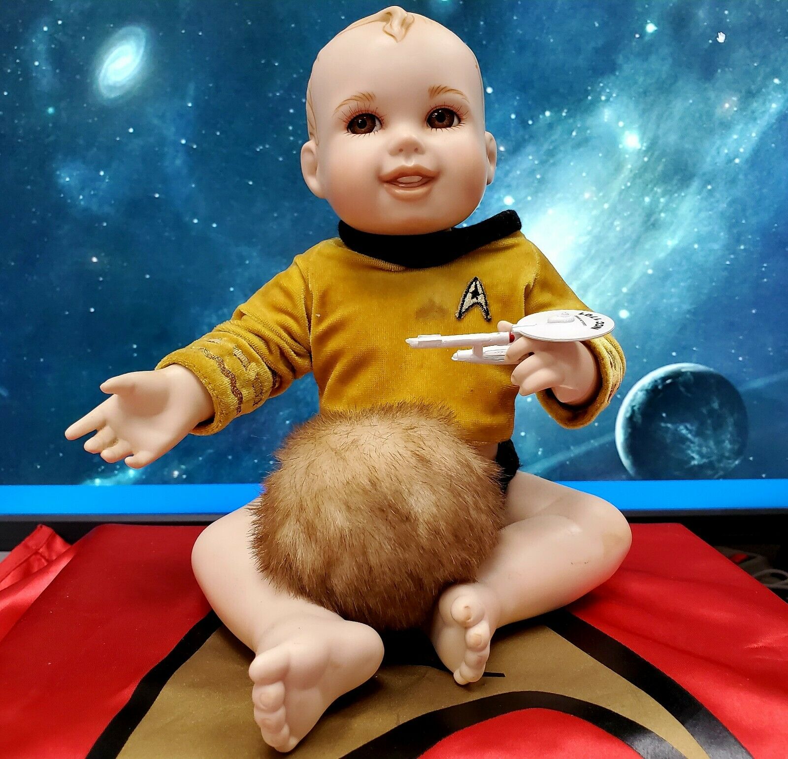 Rare Franklin Mint Heirloom Porcelain Doll Star Trek Lil Capt. James T Kirk Baby