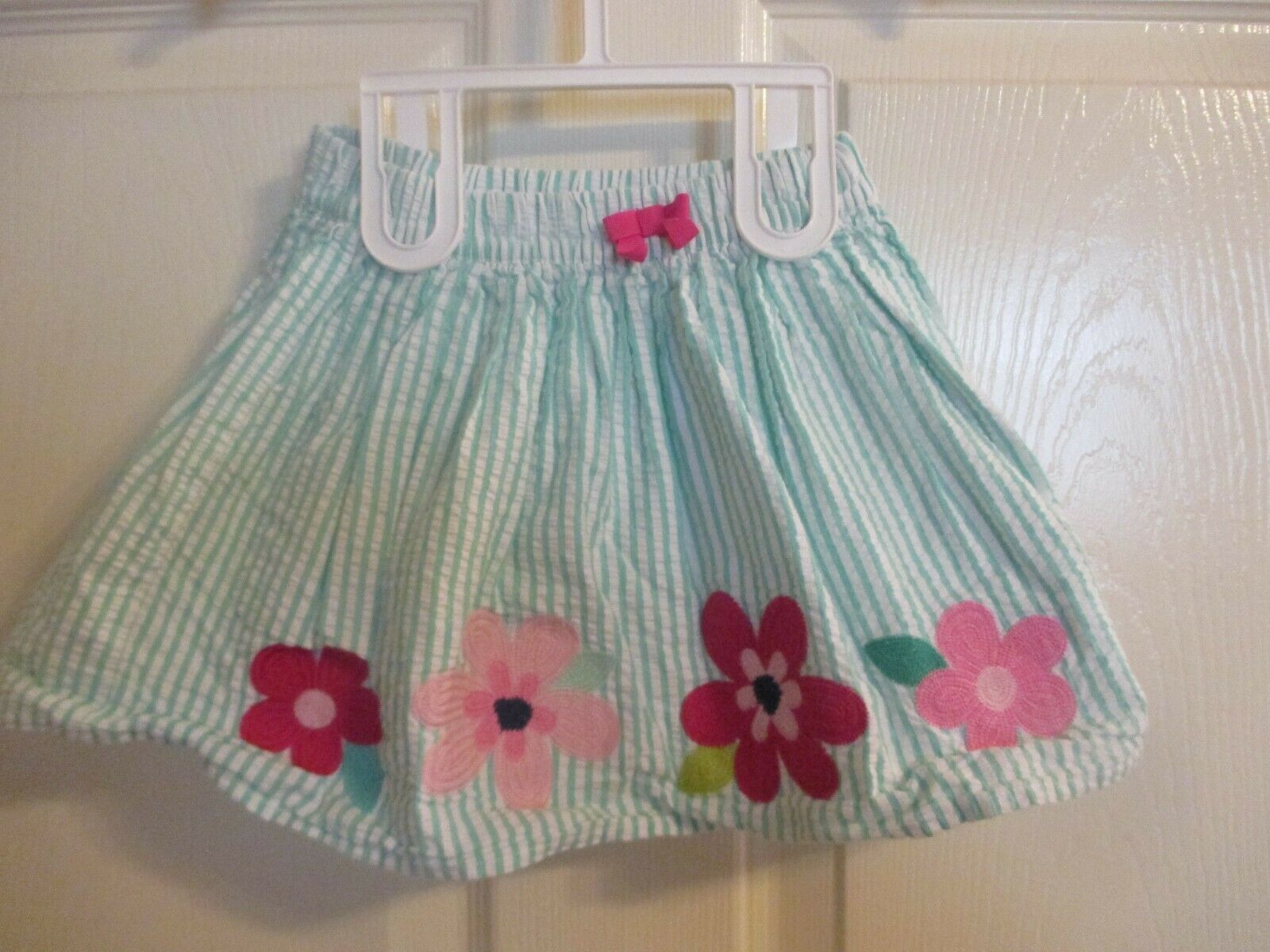 Gymboree Size 5t Girls Blue Striped Skirt With Appliqued Flowers